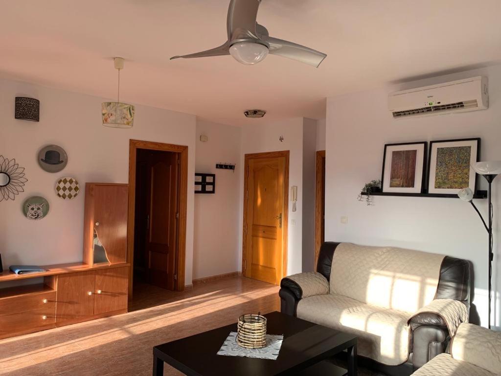 Rachel'S Suite Roquetas de Mar Ngoại thất bức ảnh